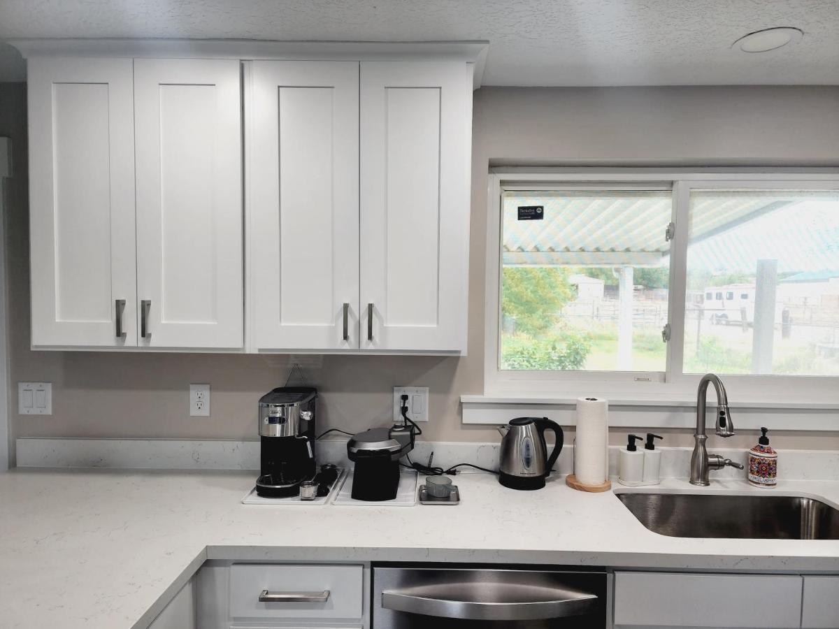 3 Bed 2 Bath Full Accessible Townhome In Heart Of Slc South Jordan Exterior foto